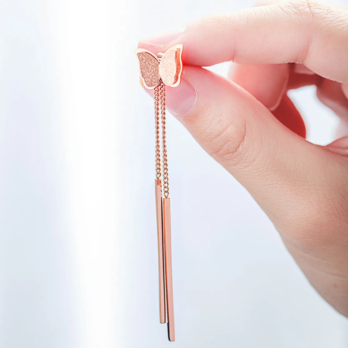 

Frosted Butterfly Chain Type Rose Gold Big Fringe Tassel Earings Fashion Jewelry 2019 Korean Long Earrings For Women Earing