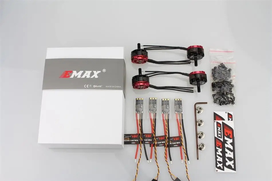 

4set/lot EMAX RS2205 2300KV/2600KV CCW Brushless Motor Lightning 30A mini ESC RC Combo for FPV Racing Quadcopter Drone