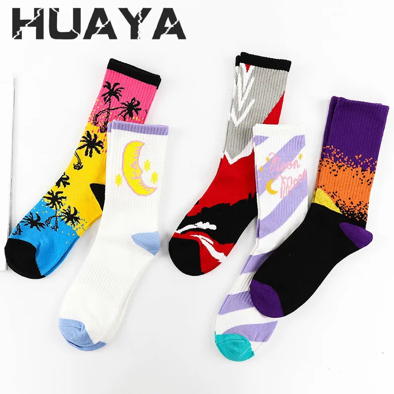 

Men Women Happy Stockings Fashion Creative Crew Socks Cotton Skate Hip-hop Street Letter Unisex Socks Art Tree Moon Stripe Tube
