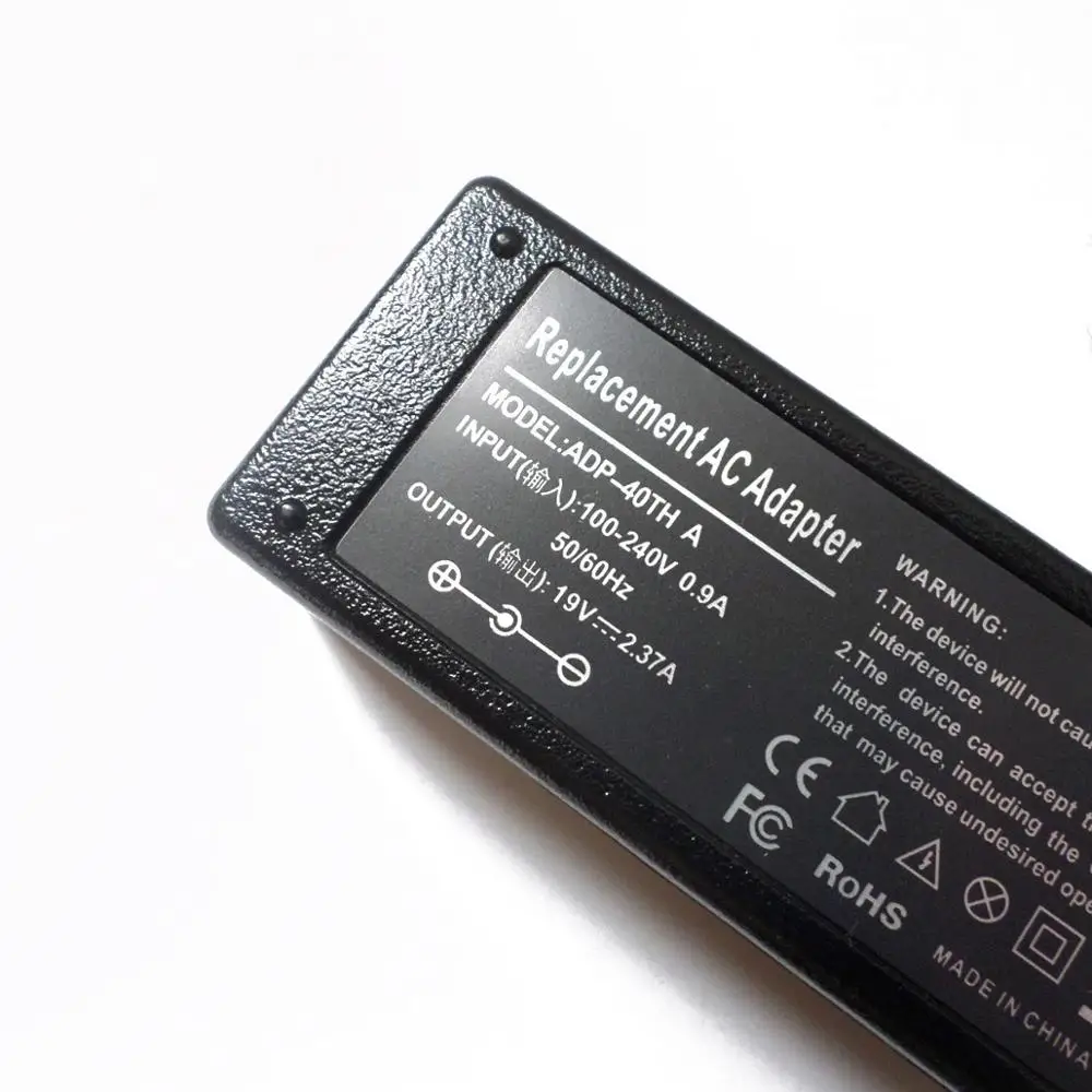 Адаптер переменного тока 19 V 2.37A для ASUS ZenBook UX31A-1AR4 UX31A-XB52 UX31A-XB72 UX31A-R4007V ADP-45AW 4,0*1,35 мм Питание Зарядное устройство