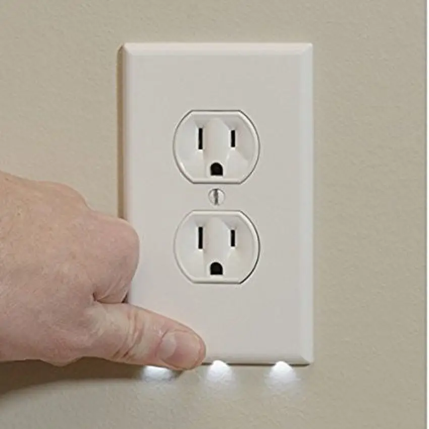

1 PC Plug Cover LED Night Light Light sensor Angel Wall Outlet Face Hallway Bedroom Bathroom 3 LED Light sensor Safety Light
