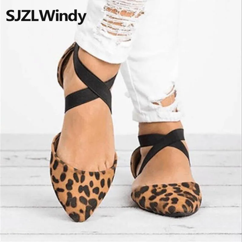 

SJZLWindy Shoe store2019Woman Vintage Women Sandals Women Ladies Fashion Pointed Toe Flat Leopard Casual Sandals Single Shoes