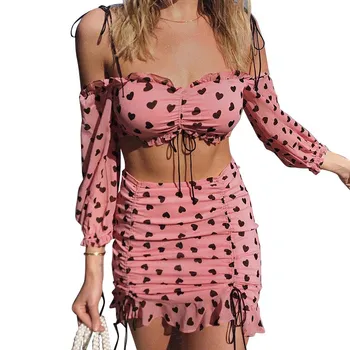 

2019 Summer Heart Print Two Piece Set Women Sexy Slash Neck Crop Top High Waist Mini Skirt Suit Female Casual Outfits