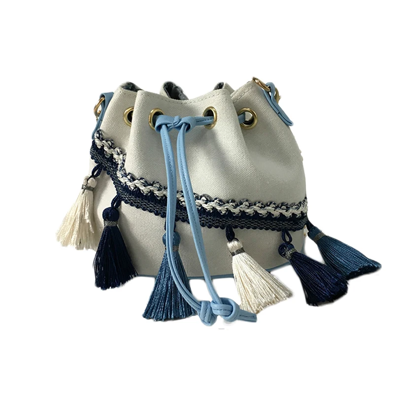 

New 2019 Women the National Wind Canvas Bucket Shoulder Bag Tassel String Messenger Handbag for Teenage Girls Evening Party