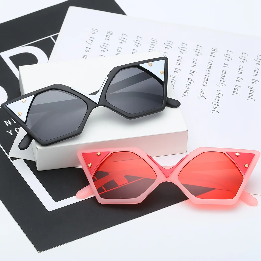 

Brand Designer Square Sunglasses Vintage Sexy Cat Eye Eyewear Women Female Stars Retro Tinted Color Lens Sun Sunglass UV400 Punk