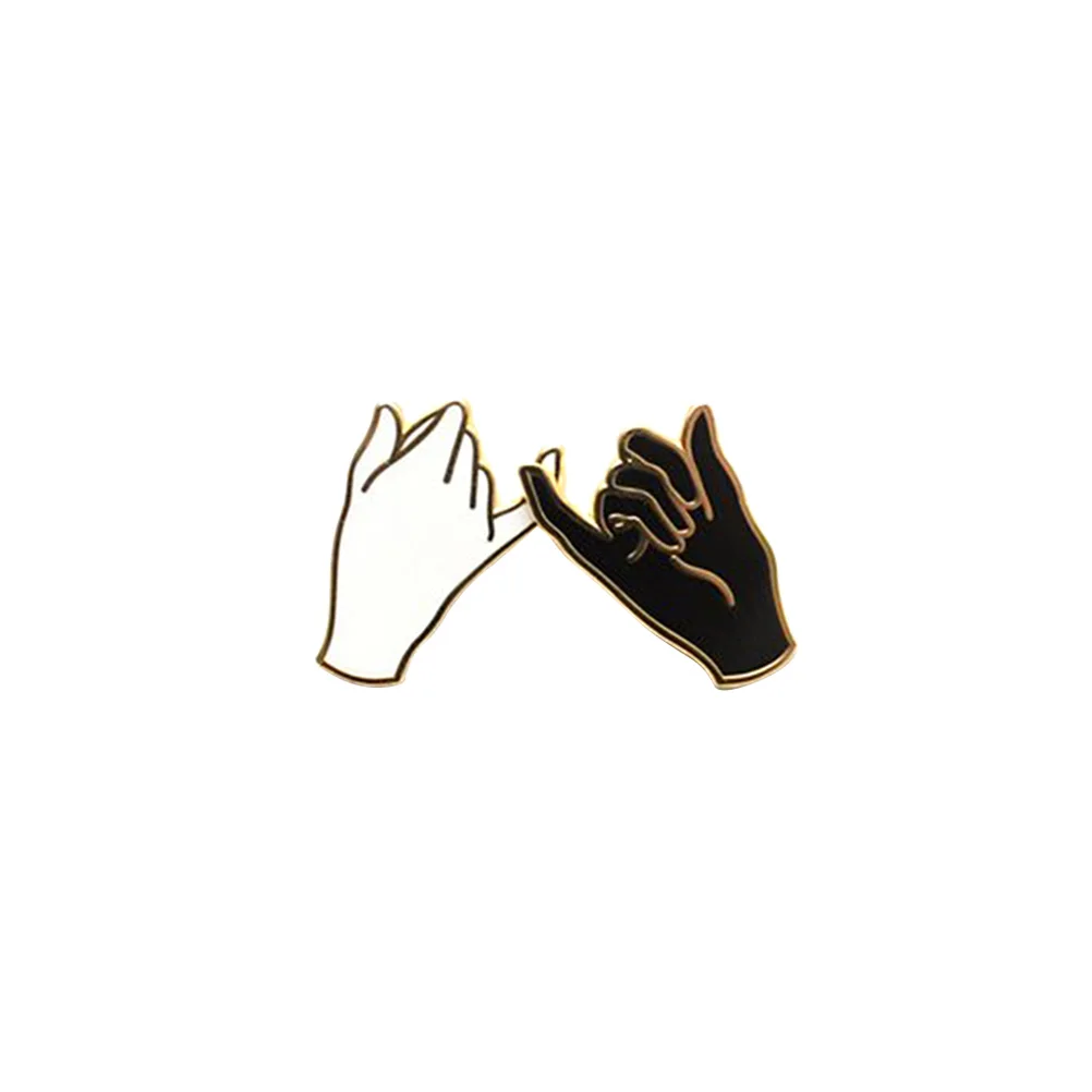 

1 Pair Fashion Stylish Funny Brooch Pin Hand Pattern Black and White Alloy Brooch Lapel Pin for Jean Jacket Men Backpack Women