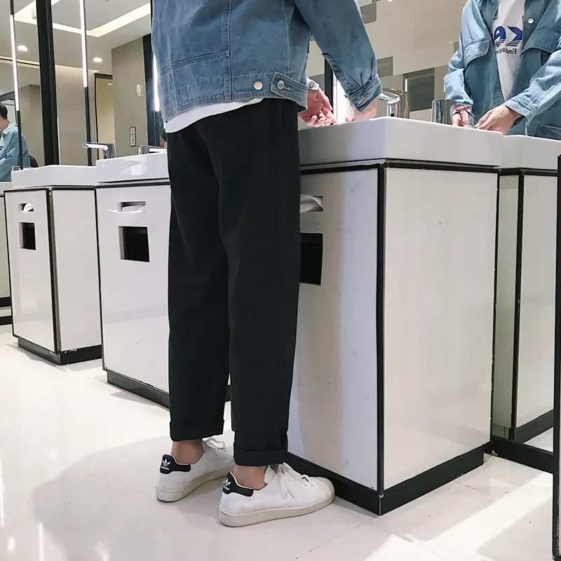 New Spring Men's Jeans M-XL Young Students Fashion Straight Loose Cotton Casual Popular Solid Color Personality Trousers New Spring Men's Jeans M-XL Young Students Fashion Straight Loose Cotton Casual Popular Solid Color Personality Trousers