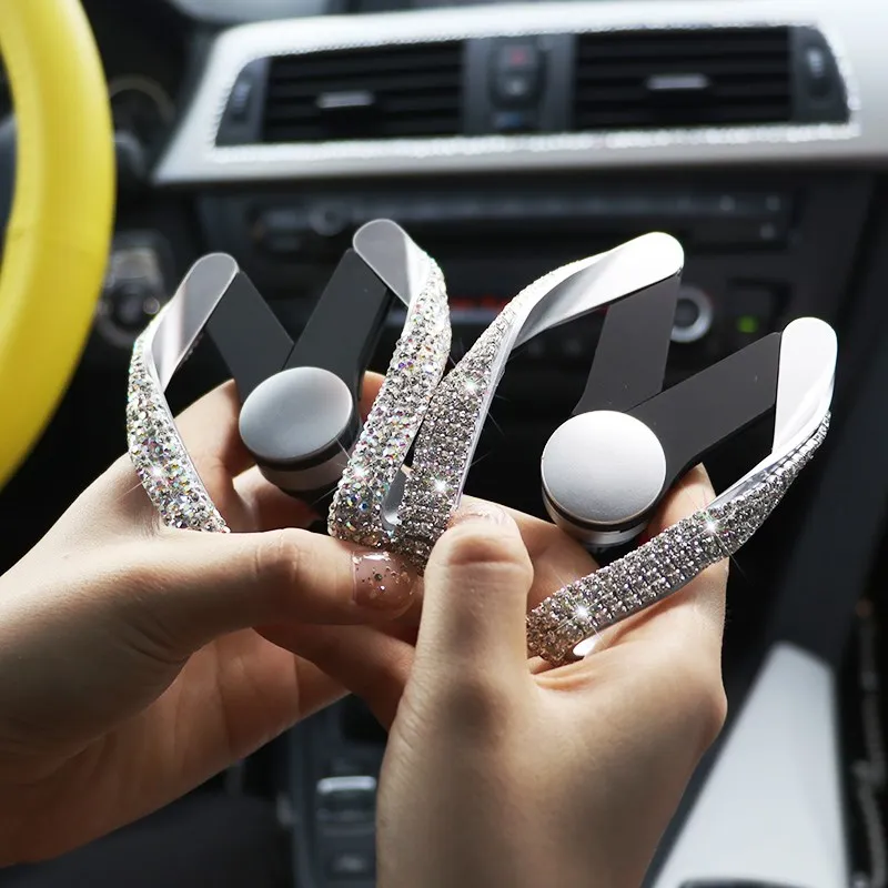 

1 Piece Car Phone Holder Rhinestone Ornament Vent Mounts Holder GPS M Shape Anti-slip Creative Luxury Diamond Car Styling