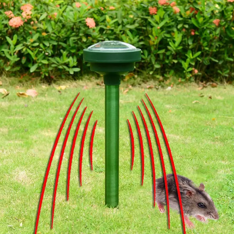 

New 2PCS Solar Ultrasound Animal Snake Rat Rodent Dogs Cat Repeller Vibration Adjustable Garden Household Supplies Pest Control