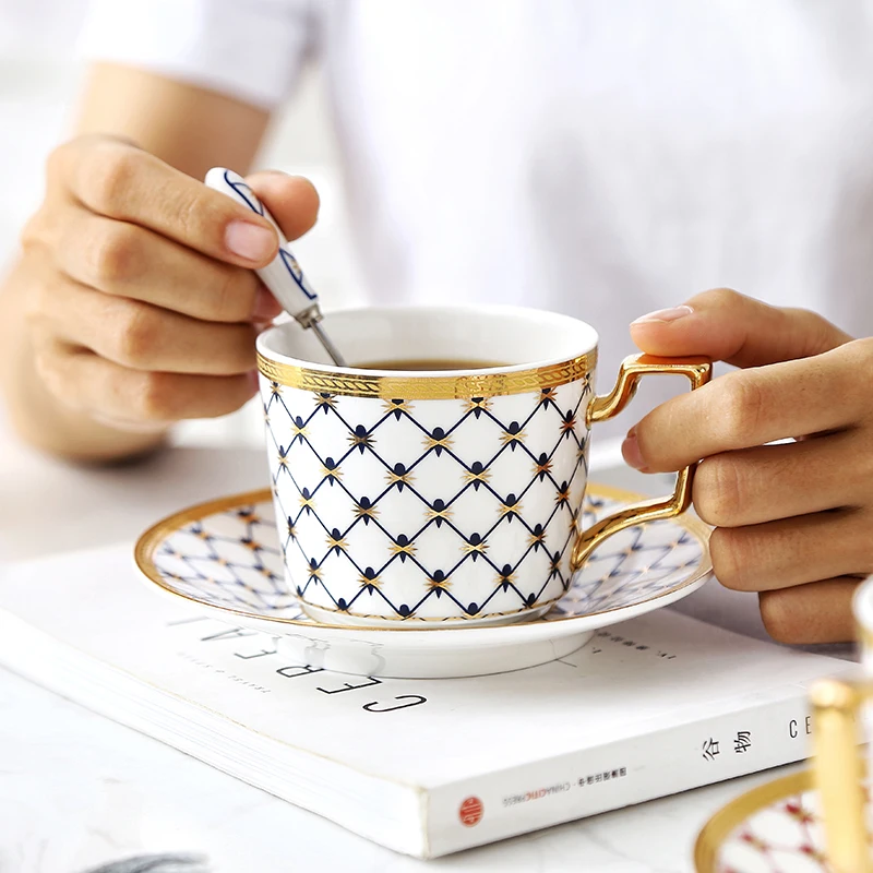 

European coffee cup and saucer British Phnom Penh Ceramic Coffee Cup Set Household simple afternoon tea cup with spoon