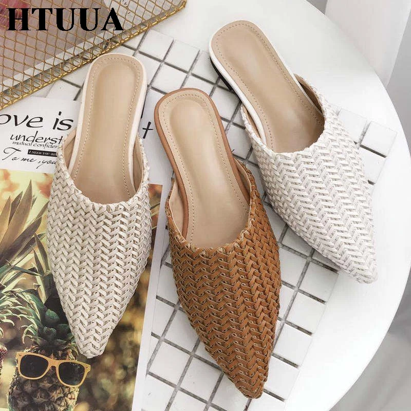 

HTUUA 2019 Spring Summer Cane Weave Mules Shoes Women Slippers Outside Beach Flat Slides Pointed Toe Half Slipper Woman SX2638