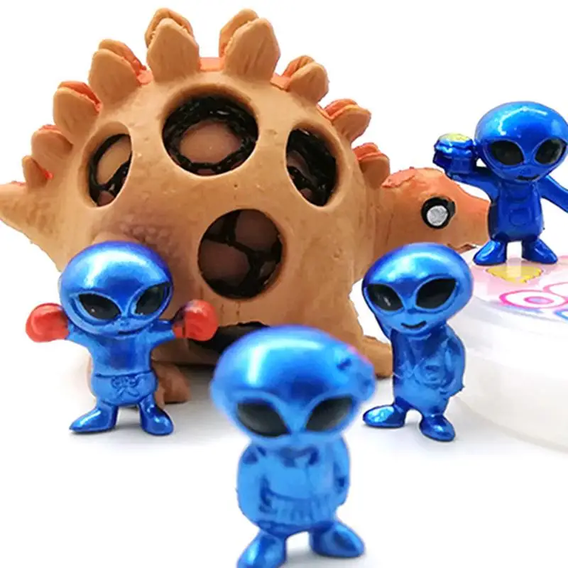 

6pcs/set PVC Alien Toy Alien Figures Action Figure Doll Anime Brinquedos Kids Toys For Children Birthday Gift size 2.8*2.8cm