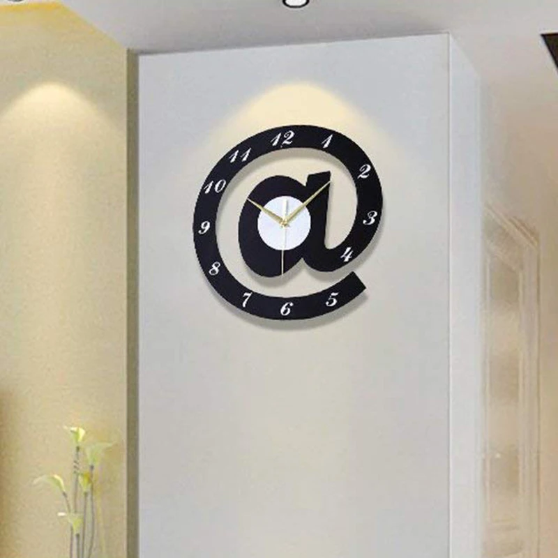 

Quiet Design Wall Clock Sign Arobase Quartz Movement Silky Clocks Modern Decoration High Quality Beautiful Creative Wall Clock