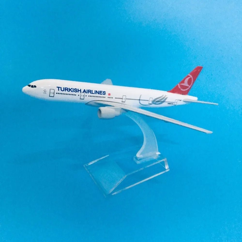 Модель самолета 16 см модель Турецкие авиалинии Боинг 777 самолеты из литого