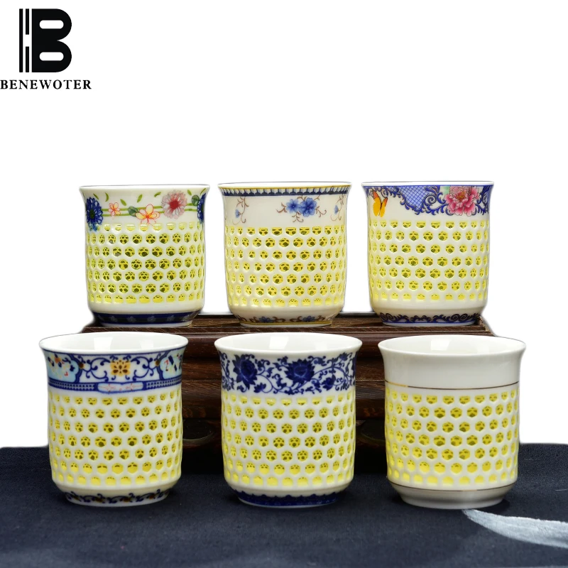 

2PCS/Lot Crystal Hollow Teacup Honeycomb Teaware Blue and White Porcelain Ceramic Tea Cup Kung Fu Tea Set Kung Fu Tea Set Gifts