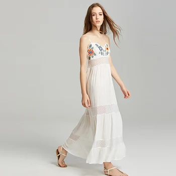 

embroidery strapless dress with long dress