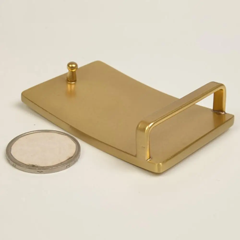 Рисунок 4 - Мужские гладкие золотистые ремешки CUKUP