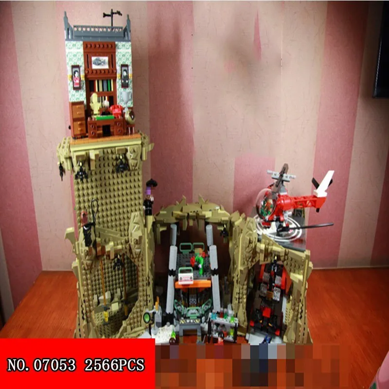 

Lepin 07053 Hero Series Steep Cliff Goa Lawah Children Alpinia Spelling Insert Assembling Plastic Building Blocks Toys 2566pcs