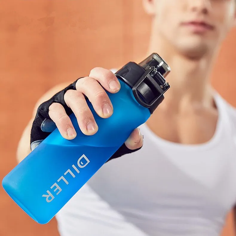 

750ml Portable Sports Water Bottle Large Capacity Scrub Bouncing Cup Plastic Cup Resistant Black Plastic Cup Leak Proof Bicycl