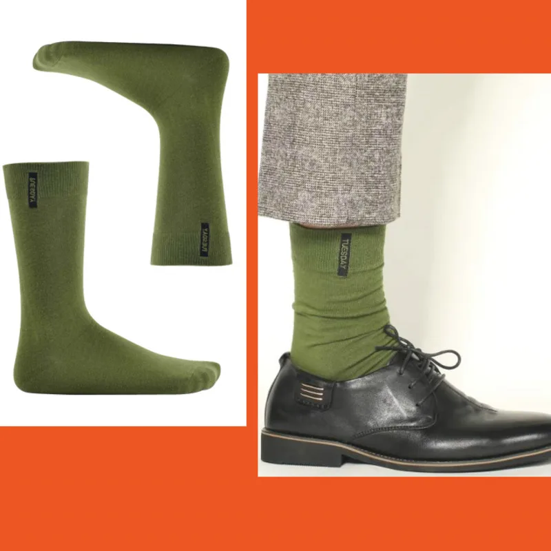 Фото Мужская одежда с вышивкой happy Solid Color, одна неделя, семь дней, забавные уличные хип-хоп Harajuku черные мужские модные хлопковые носки для скейтеров №4