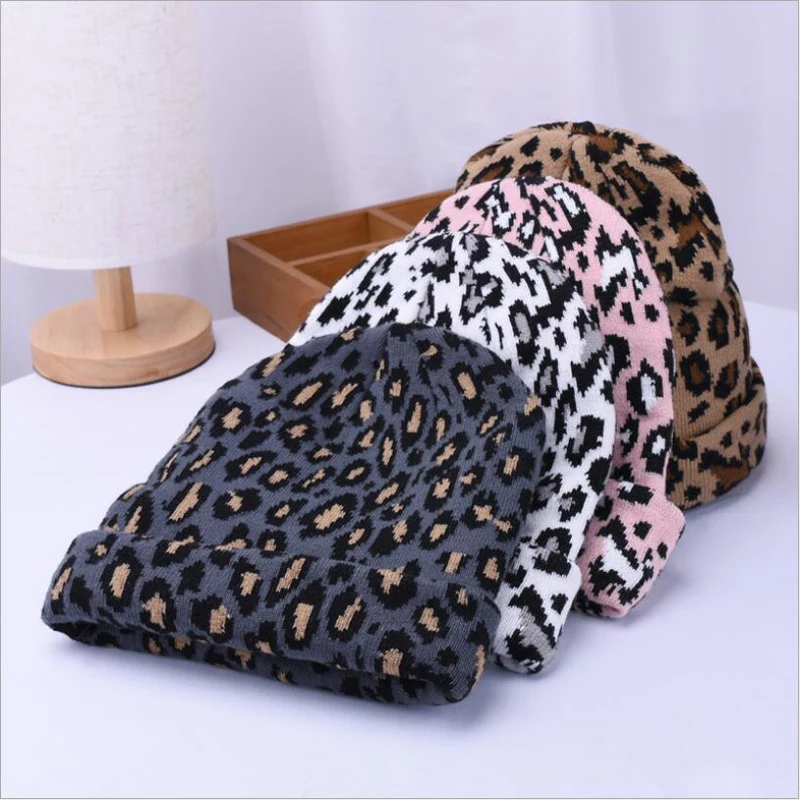 new Women Knitted Hat women Cap Autumn Winter ladies' Hats Caps Print Leopard Warm Skullies Beanies Winter Female Hat