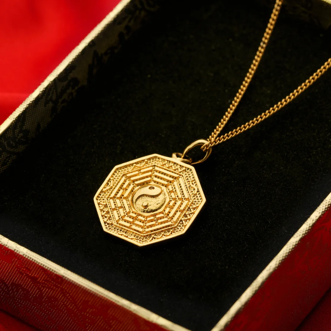 

Tai Chi Pendant Copper Necklace Men Neck Chain Necklaces Pendants Jewelry Stainless Steel Charm Steels Wicca Gioielli