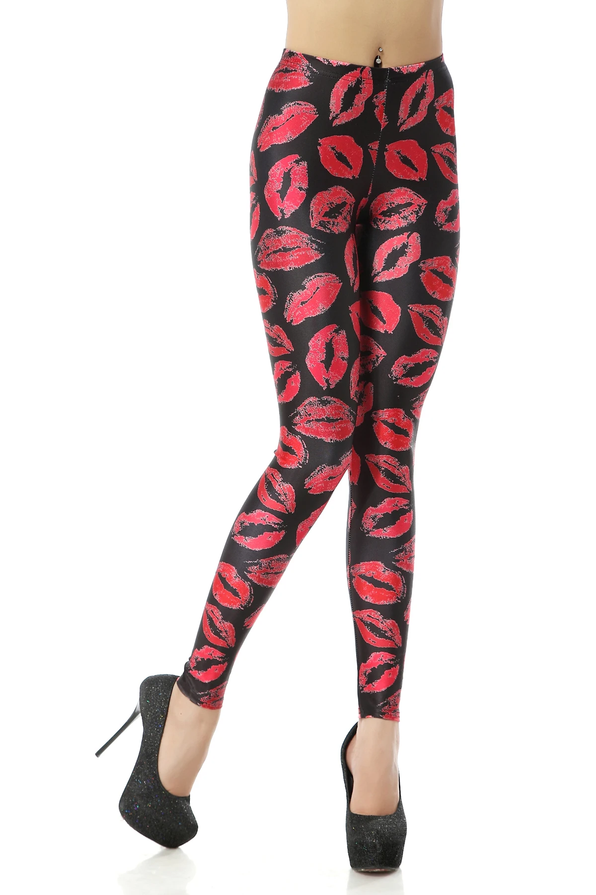 Сквозь лосины. Киска девушки в спортивных лосинах. Лосины губы. Леггинсына с узором алиэкспресс. Камелтое брюки.