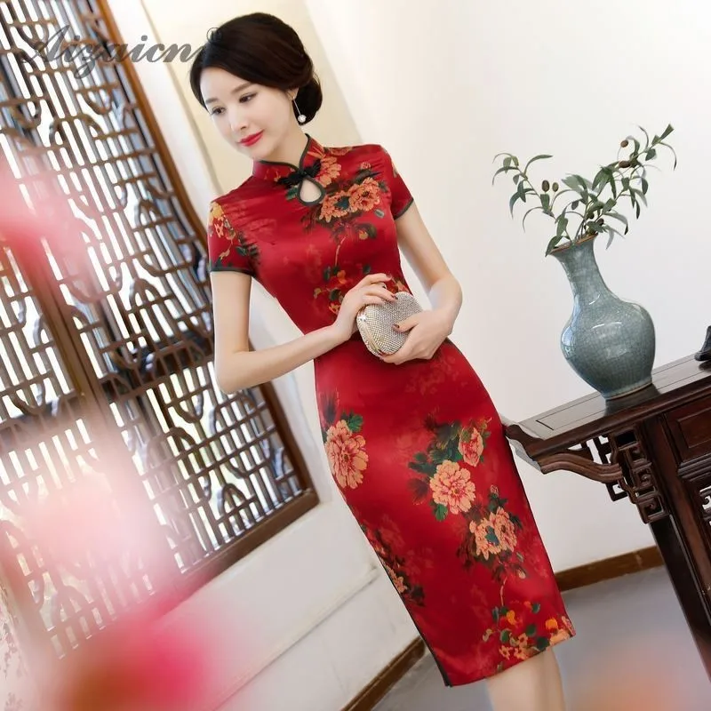 

Chinese Traditional Satin Dress Qipao Wedding Qi Pao Chinoies Style Red Cheongsam Orientale Vintage Long Dresses Robe Rouge