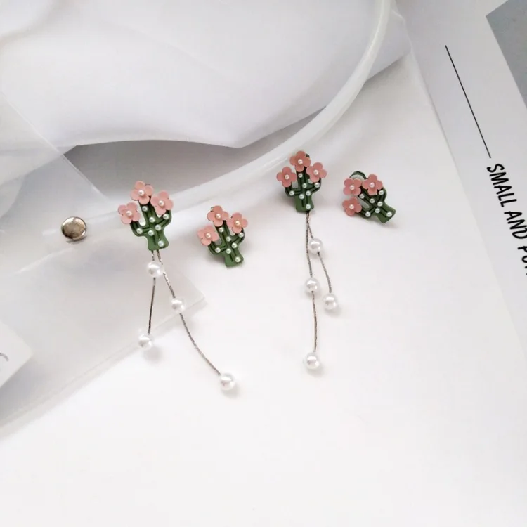 

New Popular Cactus Tree Flower Asymmetric Simulated Pearl Earring Frosted Painted Cactus Earring