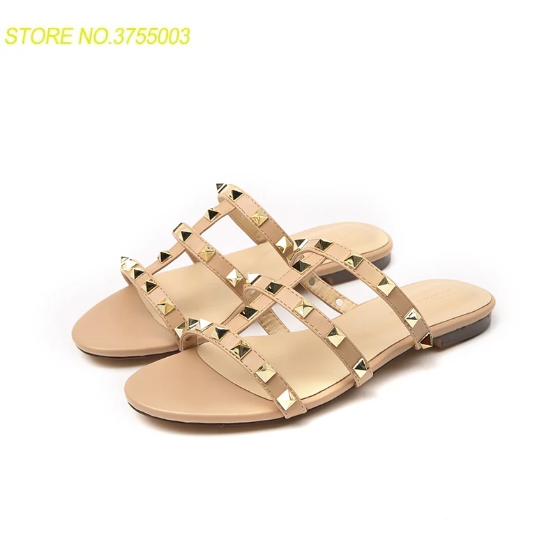 

2018 luxury brand 3 colors women's Fashion flat sandals black white brown female Summer rivet shoes casual sandals