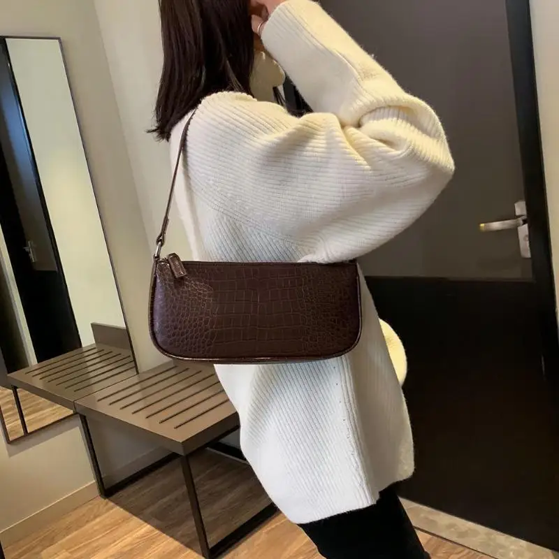  Retro Alligator Pattern Women Messenger Handbags Casual Solid Shoulder Bags for women 2019 Split Re