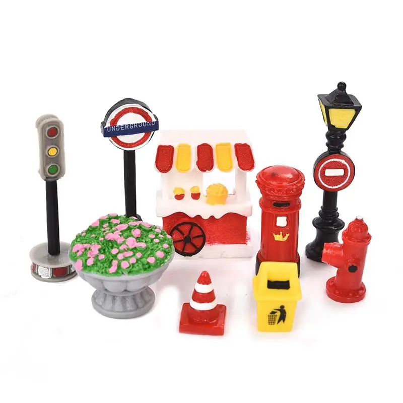 

2019 New Arrival Street Light Sign Mail Box Mini Resin Figurines Doll House Fairy Garden Bonsai Ornaments Miniatures