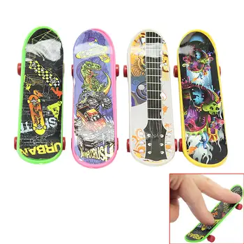 

4Pcs 9.5x2.5cm Fingerboard Plastica Dito Skateboard Pattino Della Barretta Sport