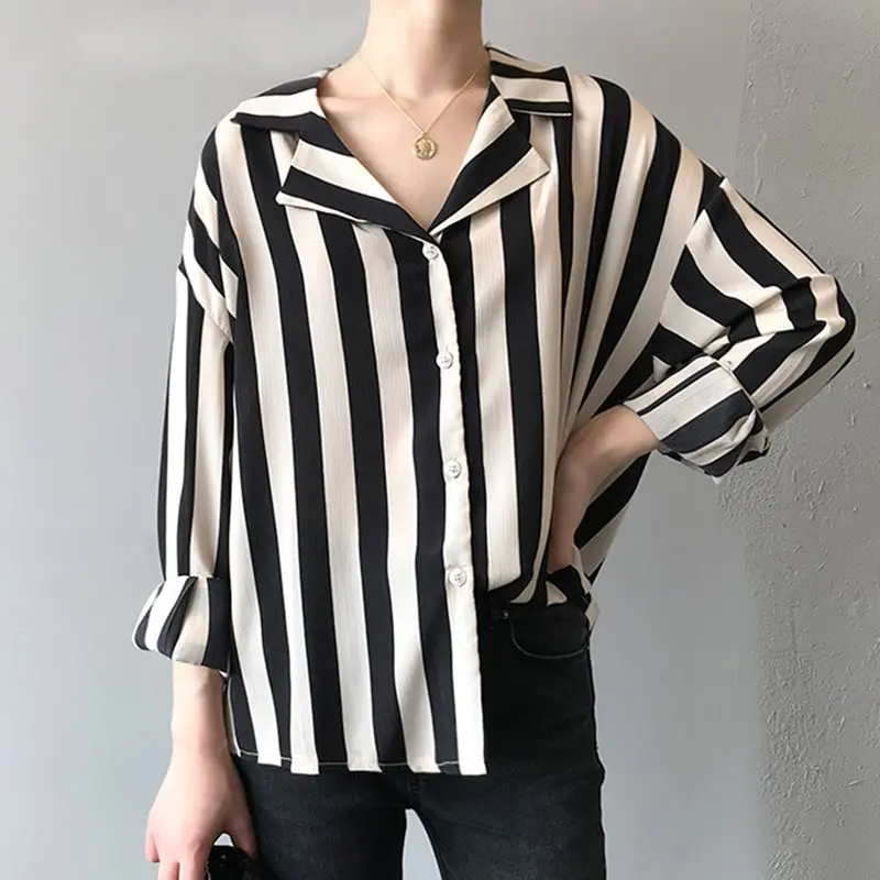

Sisjuly Summer Retro Sweet Elegant Women Shirts Casual Plus Size Office Black Simple Stripe Loose Button Female Tops Blouses