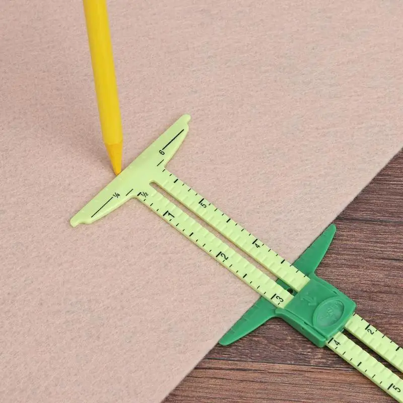 17.3*1.6cm 5 in 1 Sliding Gauge Multi function Measuring Ruler Quilting