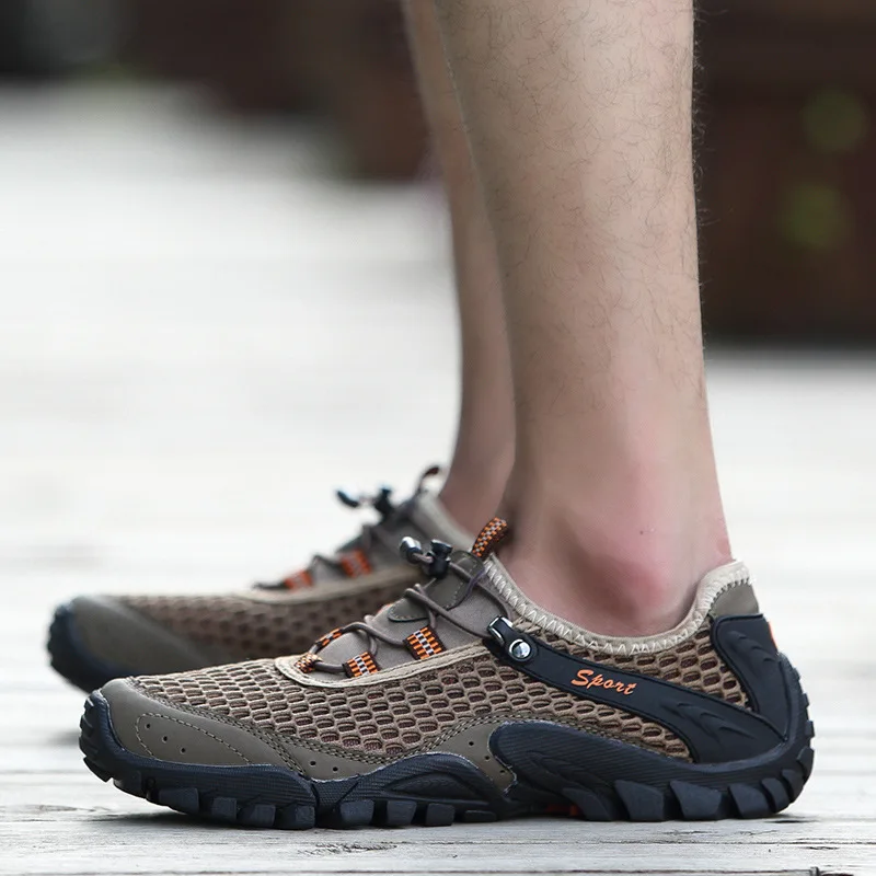 

New 2019 Men Casual Shoes Elastic Band Men Shoes Lightweight Comfortable Breathable Mesh Men Sneakers Tenis Feminino Zapatos