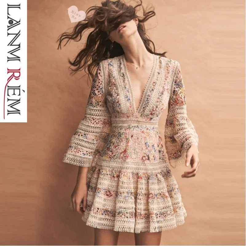 

LANMREM 2019 Summer Fashion New V Collar Floral Print Flared Sleeves Hollow Out Lace Embroidered Female Dress High Quality WF312