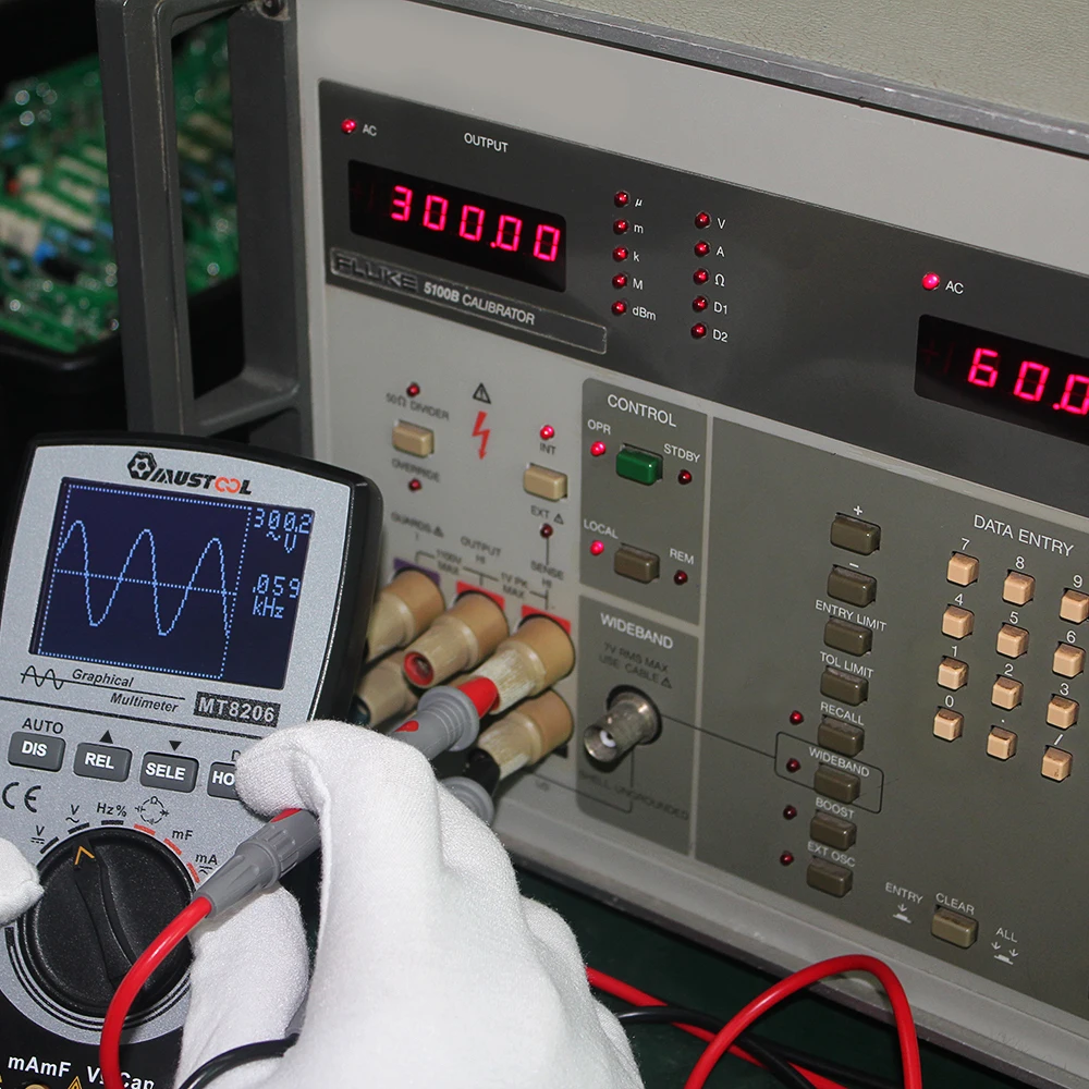 Koop Verbeterde MUSTOOL MT8206 2 in 1 Intelligente Digitale Oscilloscoop Multimeter met Analoge Staafdiagram 200k High speed EEN  D Sampling
