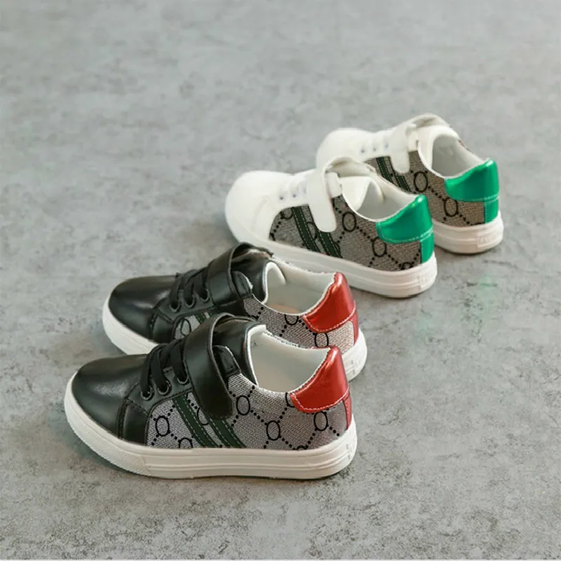 2019 ربيع جديد أزياء الأطفال حذاء كاجوال الطفل تنفس مريحة عدم الانزلاق ارتداء مقاومة صغيرة حذاء أبيض
