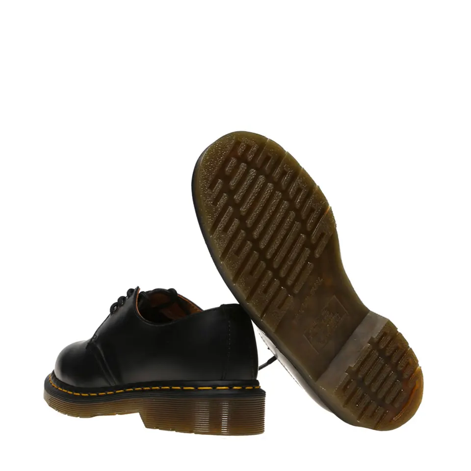 dr martens 10085