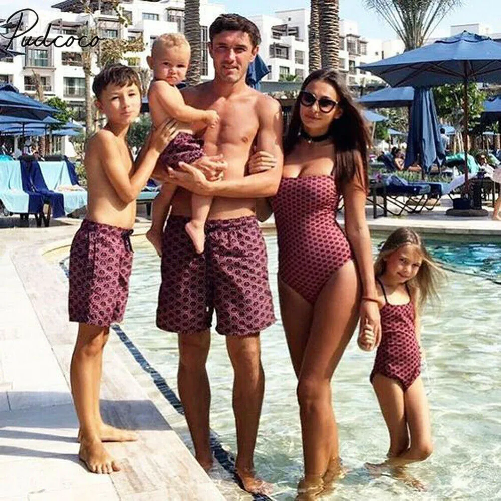 

2019 Brand New Family Matching Men Women Kid Boy Girl Swimsuit Swimwear Bathing Suit Bikini Parent-Child Match Family Swimsuits