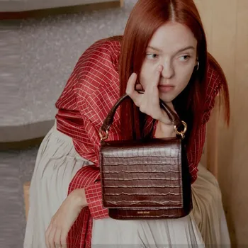 

2020 New Spring Autumn Women Faux Leather Crocodile Grain Vintage Shoulder Bags Messenger Bags Female Pu Crossbody Bags OC029