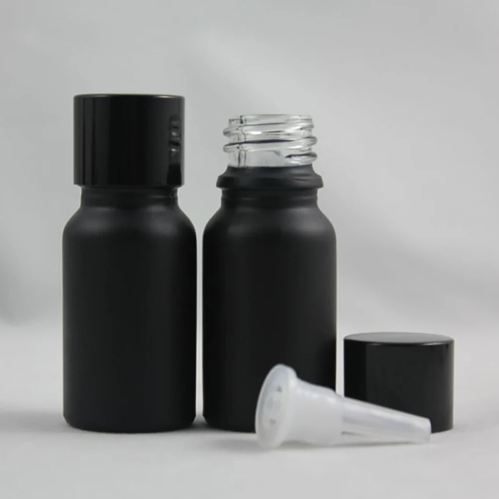 Download 10ml black frosted Glass Essential Oil Bottle With black aluminum screw cap. Essential Oil ...