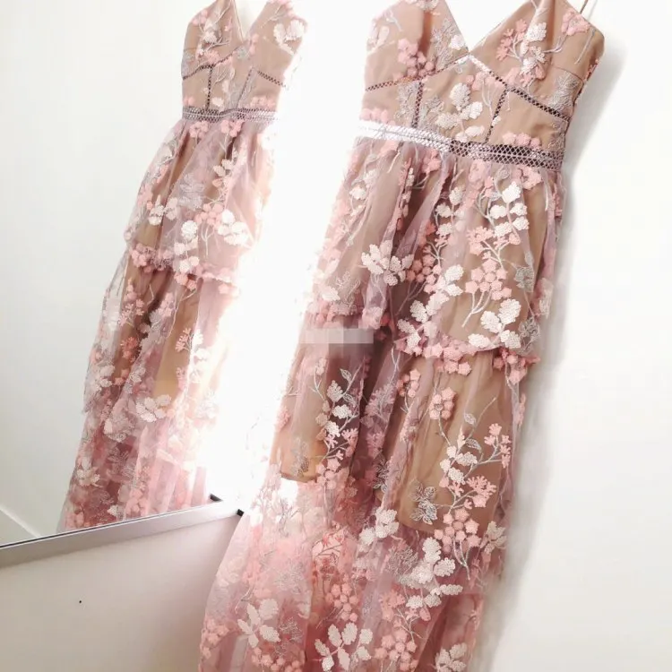

Summer New Women's one- Piece Embroidery Lace Stitching Sexy Dress Travel Holiday Seaside Suspended Long pink Dresses
