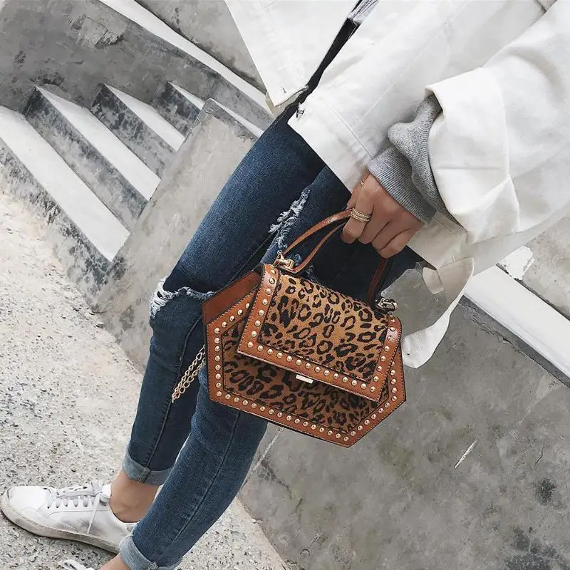 

Sexy Leopard Female Small Tote bag 2018 New High quality Velvet Women's Designer Handbag Rivet Lock Chain Shoulder Messenger bag