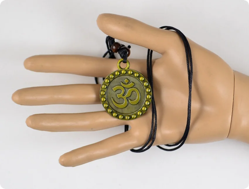 Сплав AUM OM Ohm индуизм йога Индия амулет подвеска счастливый подарок племенная