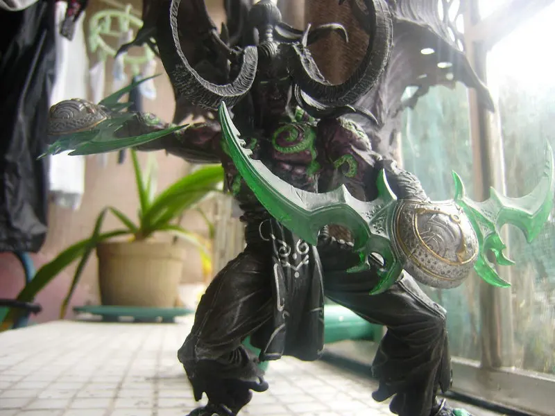 Demon Hunter Illidan мультфильм фигурка WOW игра модель фильма милые фигурки Коллекционная
