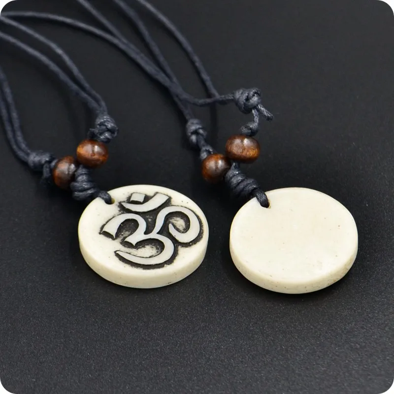 EUEAVAN Yoga Lotus Aum Om Ohm Sanscrito Simboli Collana Orecchini per Donna Yoga Pendente Simboli Respiro Amuleto Gioielli Spirituali Regalo per gli amanti dello Yoga, Acciaio inossidabile (A