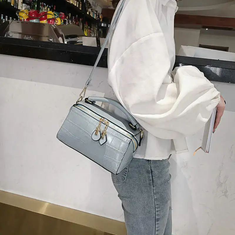 خمر بو الجلود الإناث أعلى-حقائب بيد النساء حقيبة كتف صغيرة Crossbody حقيبة ساعي عارضة مزدوجة سستة السيدات حقائب اليد خمر بو الجلود الإناث أعلى-حقائب بيد النساء حقيبة كتف صغيرة Crossbody حقيبة ساعي عارضة مزدوجة سستة السيدات حقائب اليد