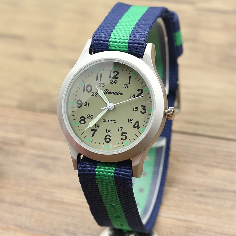 Бесплатная доставка, светящиеся стрелки для мальчиков и девочек, кварцевые часы, Повседневные детские уличные спортивные армейские часы, цветные нейлоновые подарочные часы